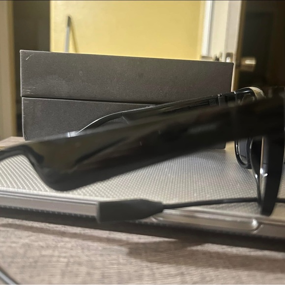 Bose Soprano Bluetooth eyeglasses - . YOU NEED TO CHANGE THE PRESCRIPTION. - Picture 6 of 8
